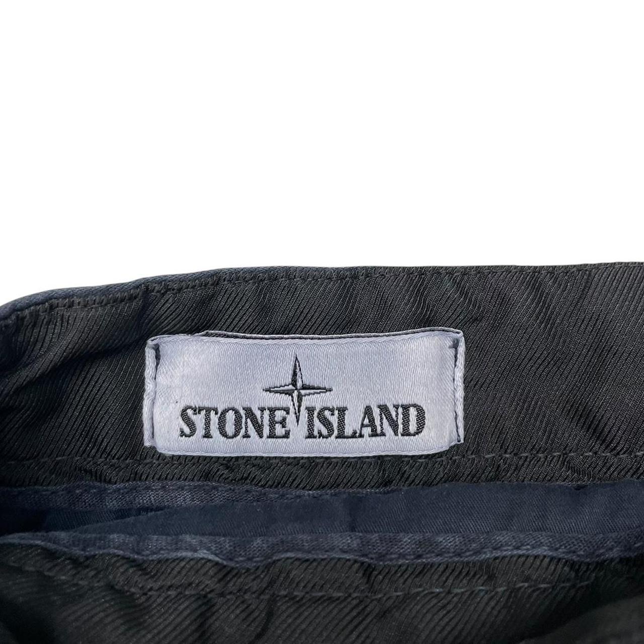Stone Island SS 2021 Navy Blue Bermuda Cotton Cargo Shorts