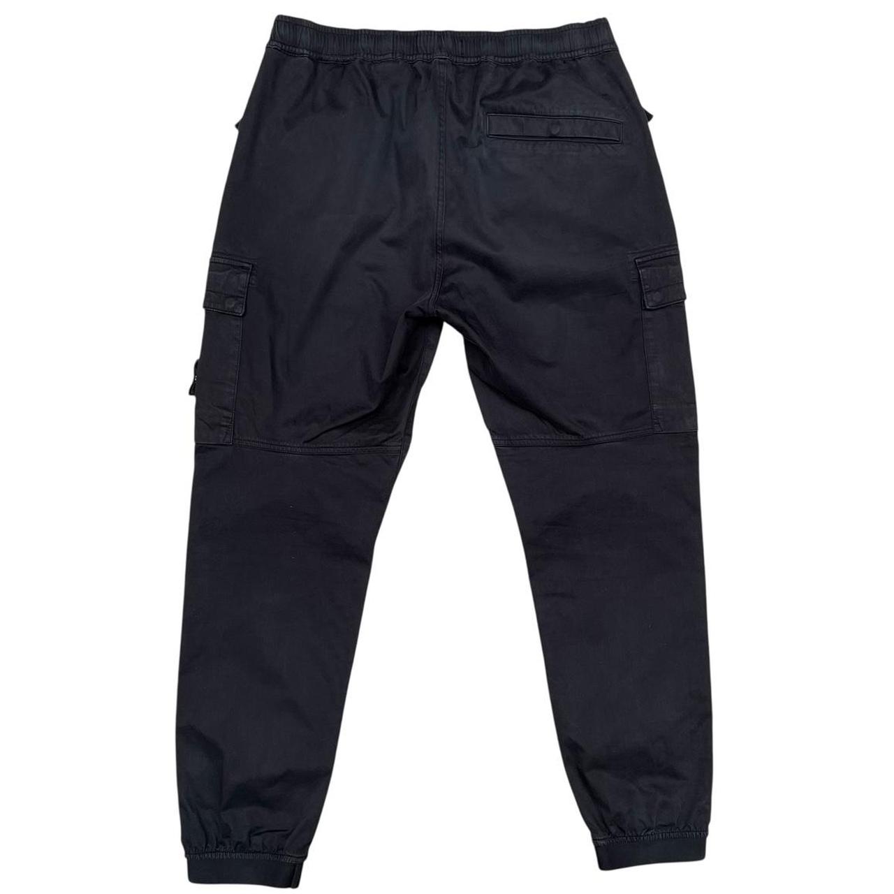 Stone Island AW 2022 Black RE-T Fit Cargo Trousers