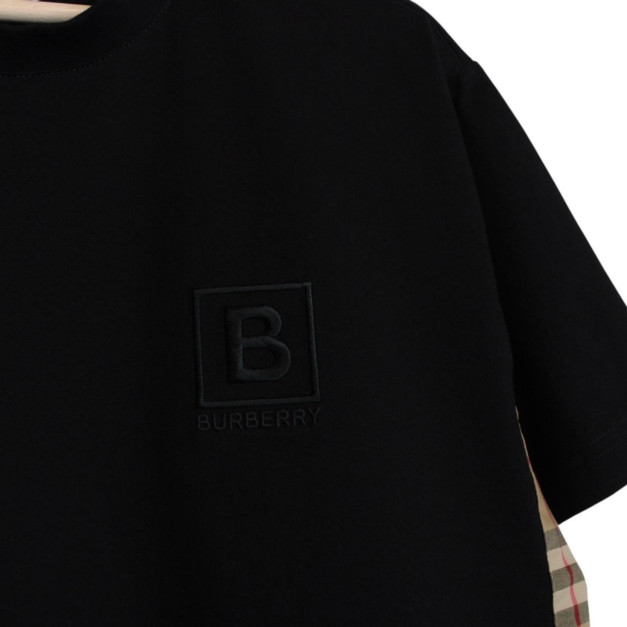 Burberry beige and black short sleeve t-shirt with Nova Check pattern and logo.