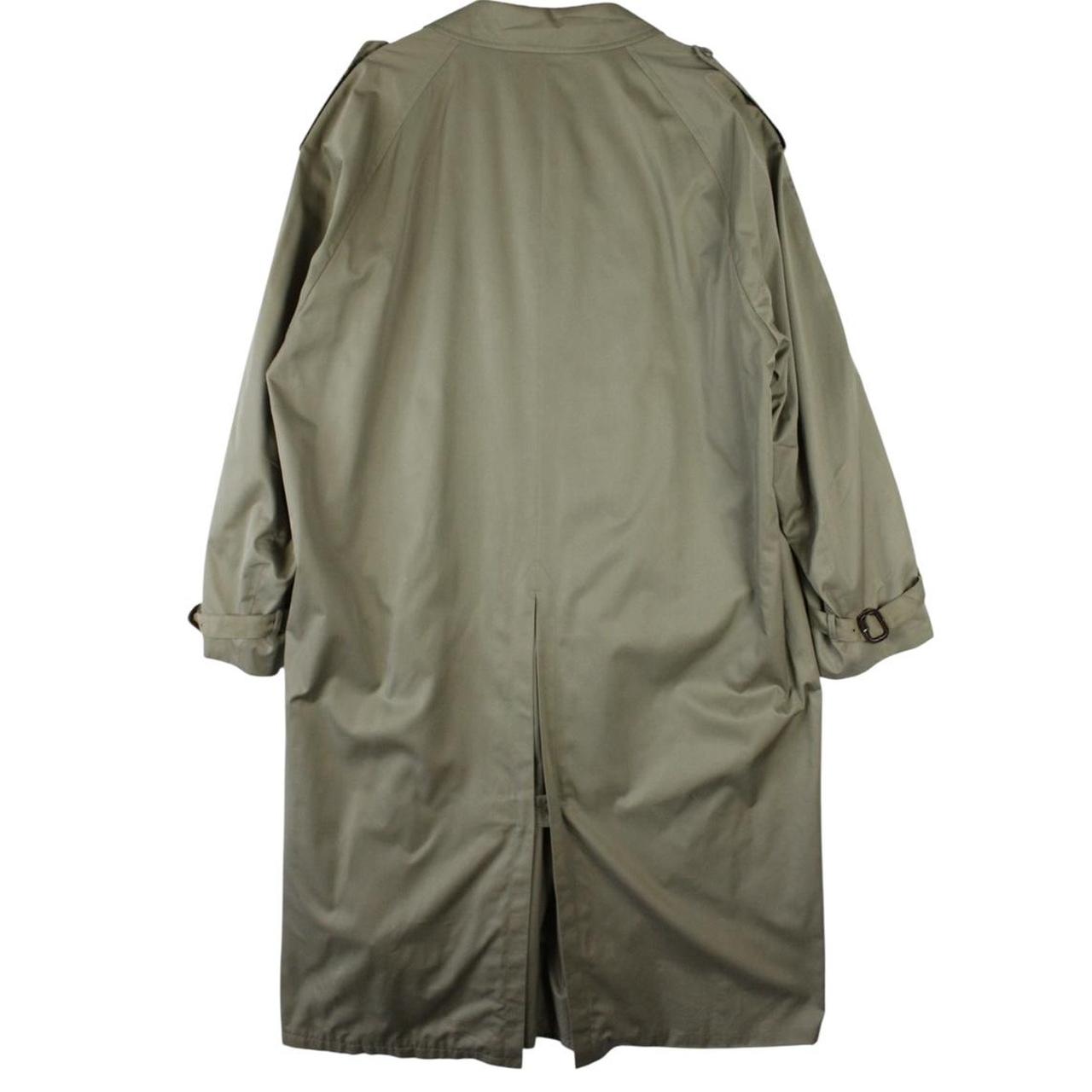 Burberry khaki green trench coat, single breasted, classic check lining, vintage 90s style.