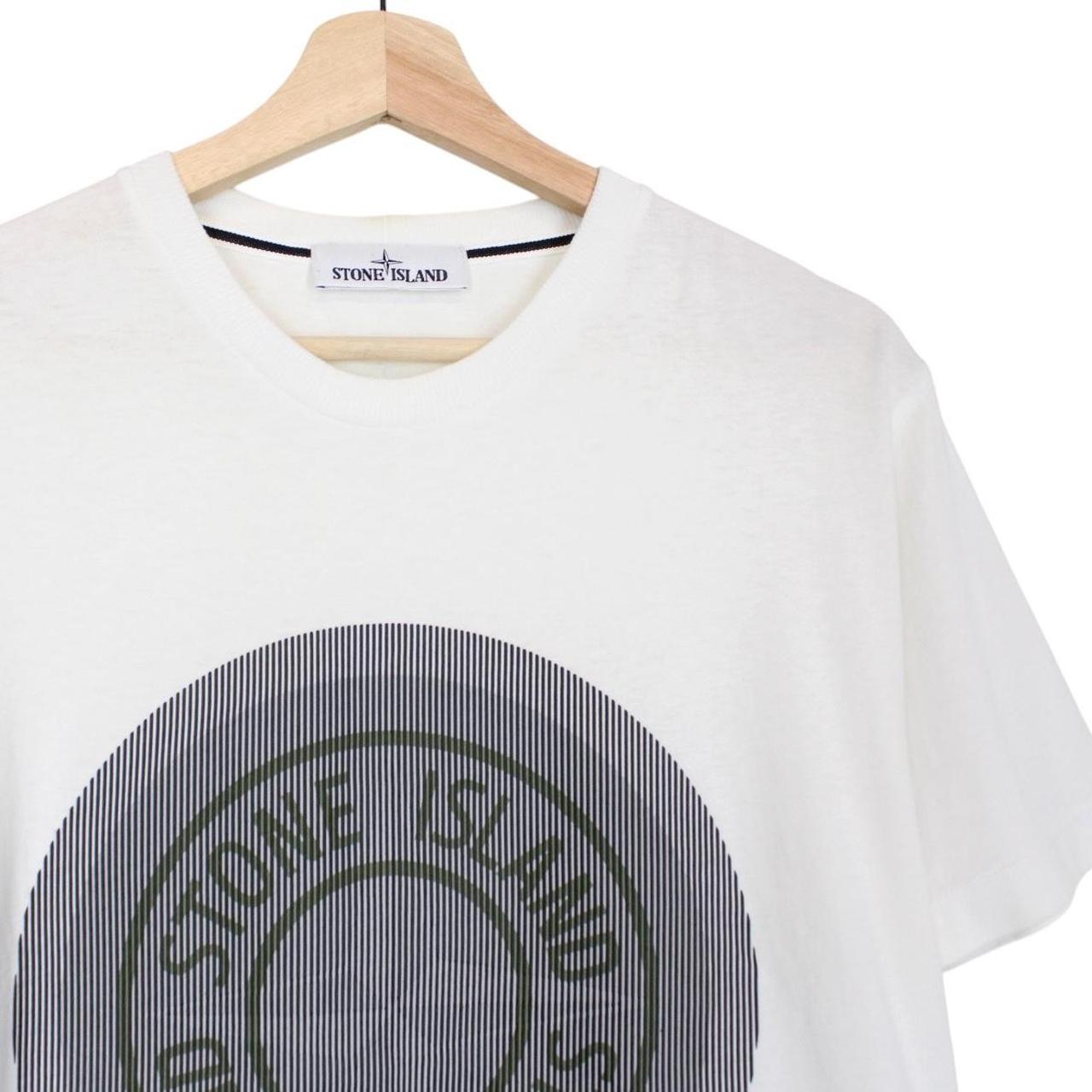 Stone Island AW 2021 White Short Sleeve Cotton Lenticular Logo Print T-Shirt