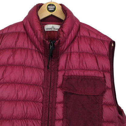 Stone Island AW 2018 Burgundy Garment Dyed Micro Yarn Down Gilet / Bodywarmer