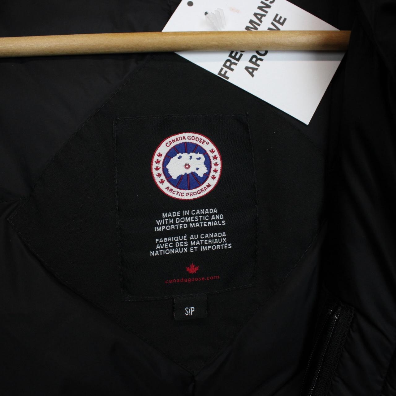 Canada Goose Black Chateau Parka Down Jacket