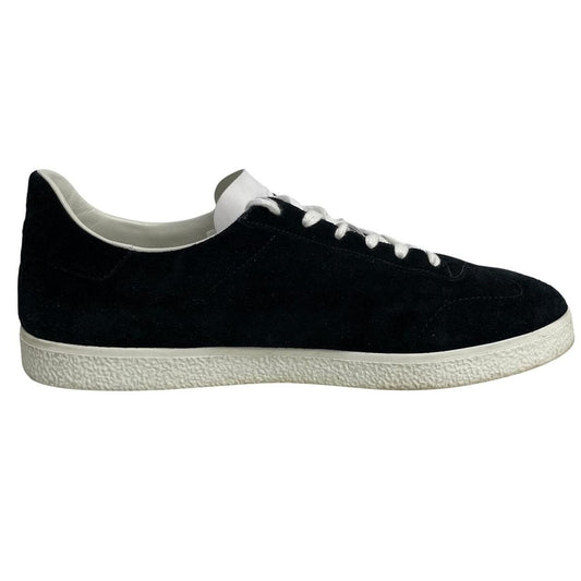 Givenchy trainers black and white suede low-top with logo detail and signs of wear.