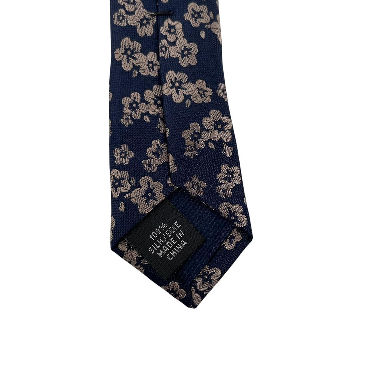 Michael Kors Navy Blue Floral Pattern Silk Tie