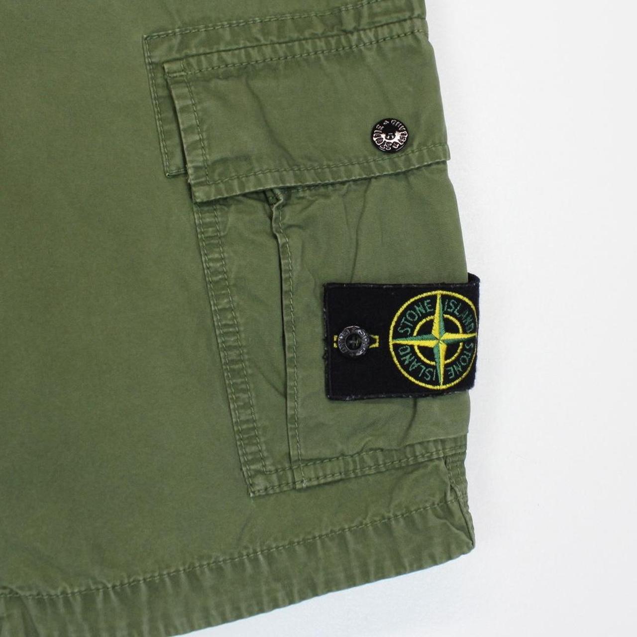 Stone Island SS 2022 Green Bermuda Cotton Cargo Shorts