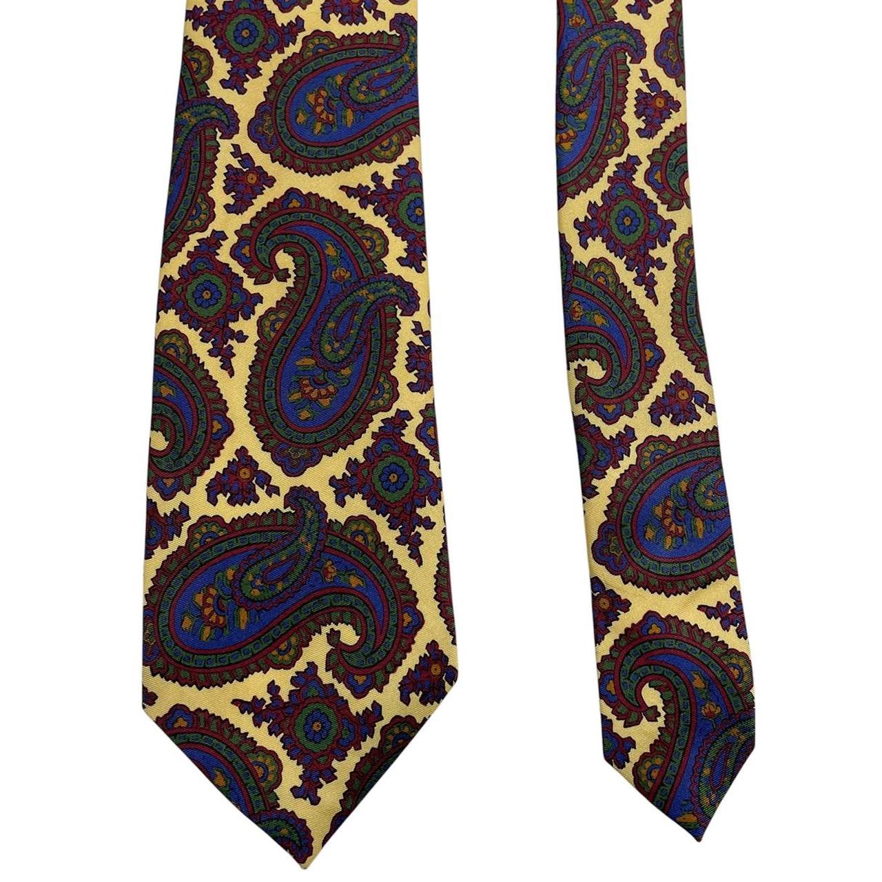 Polo Ralph Lauren green silk tie with vintage paisley print design.