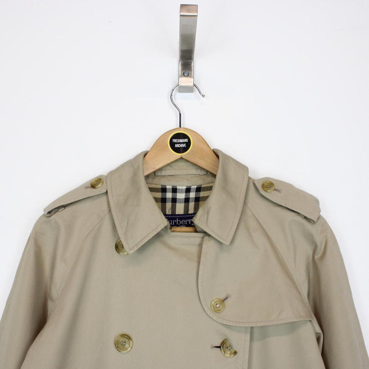 Vintage 90s Burberry Trench Coat Large – Freshmans Archive