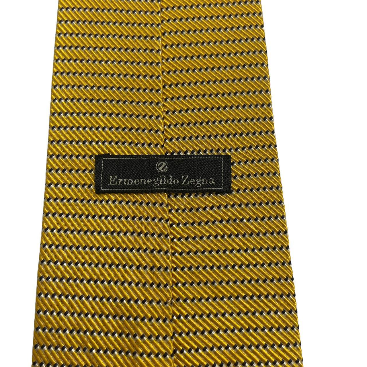 Ermenegildo Zegna yellow tie silk/cotton blend with subtle sheen and classic design.