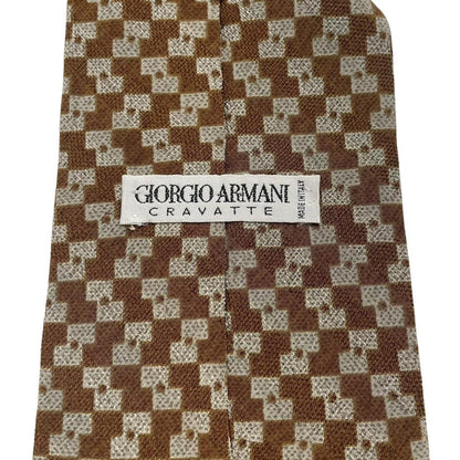 Giorgio Armani beige and brown tie with silk blend, featuring subtle pattern and excellent condition.