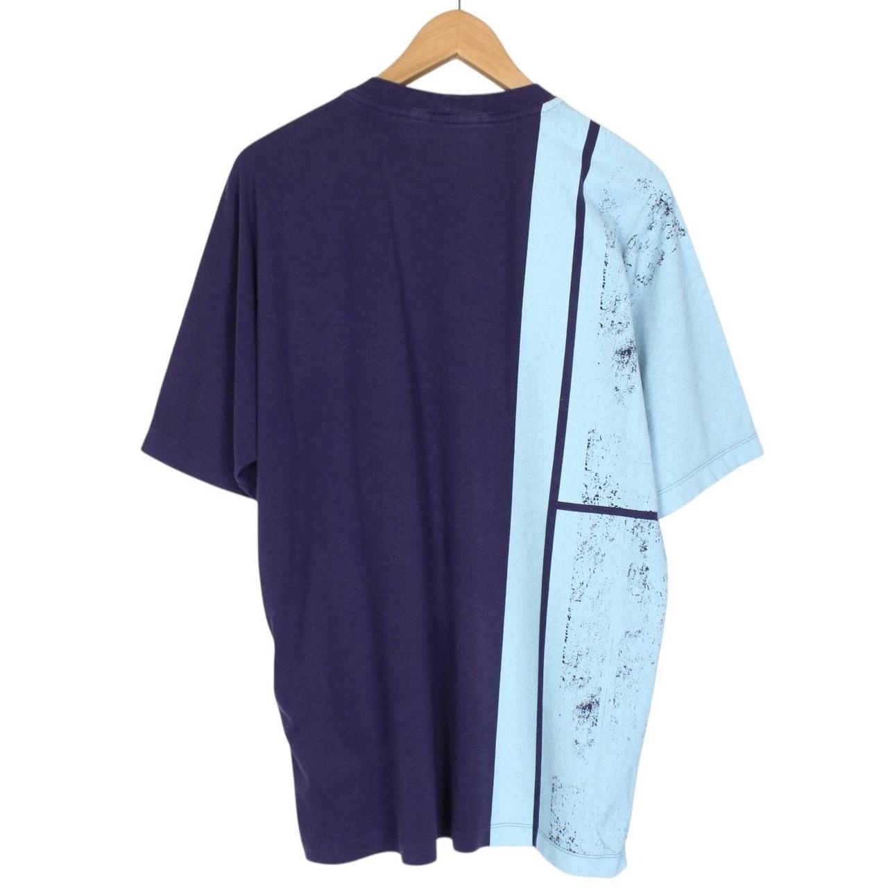 Stone Island SS 2022 Navy and Blue Short Sleeve Painted Logo Print T-Shirt