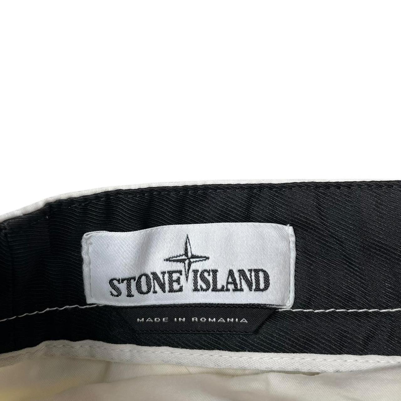 Stone Island SS 2020 White Bermuda Cotton Cargo Shorts