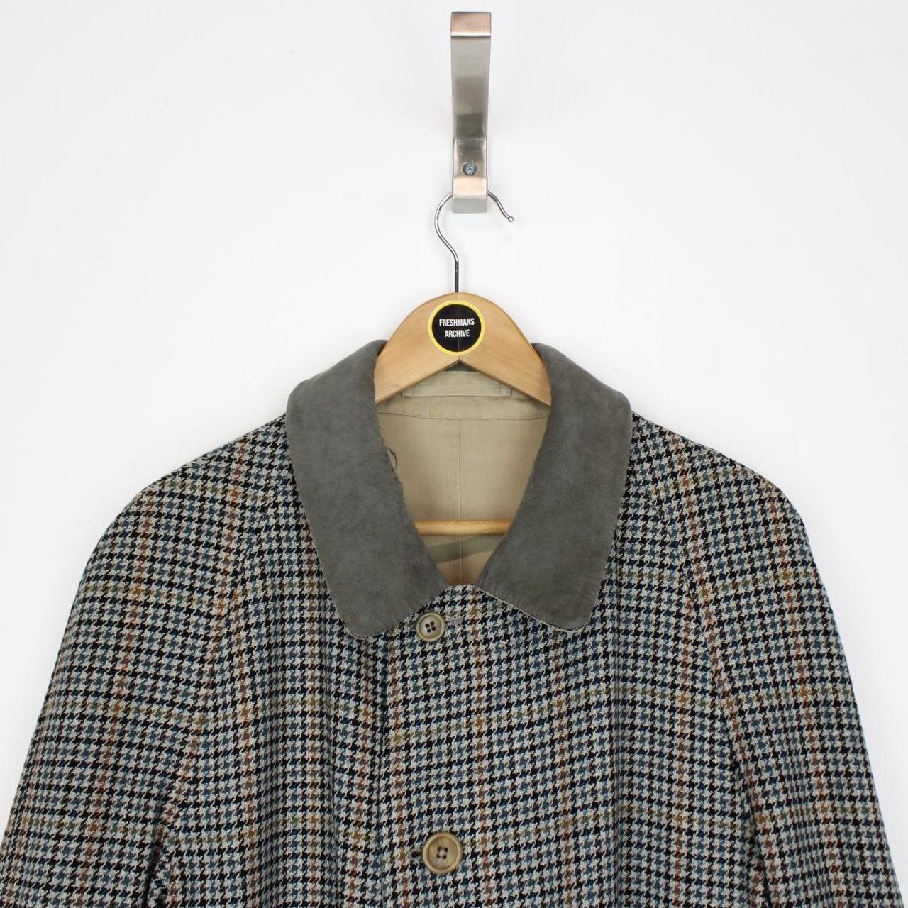 Vintage 80s Burberry Beige and Green Single Breasted Reversible Trench Coat