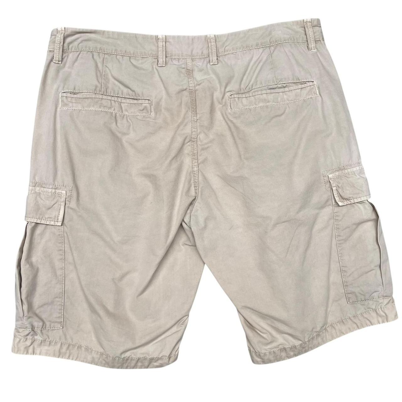 Stone Island SS 2018 Beige Bermuda Cotton Cargo Shorts
