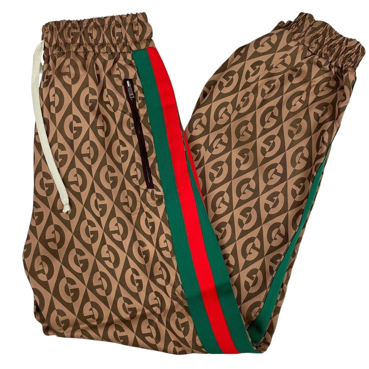 Gucci brown trousers with G rhombus jacquard pattern and soft viscose material.
