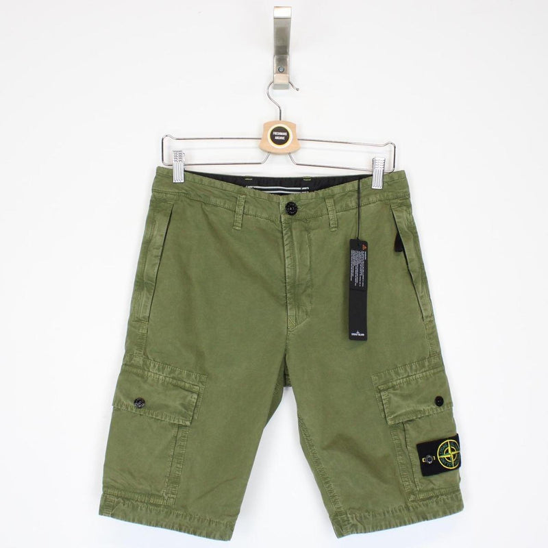 Stone Island SS 2022 Green Bermuda Cotton Cargo Shorts