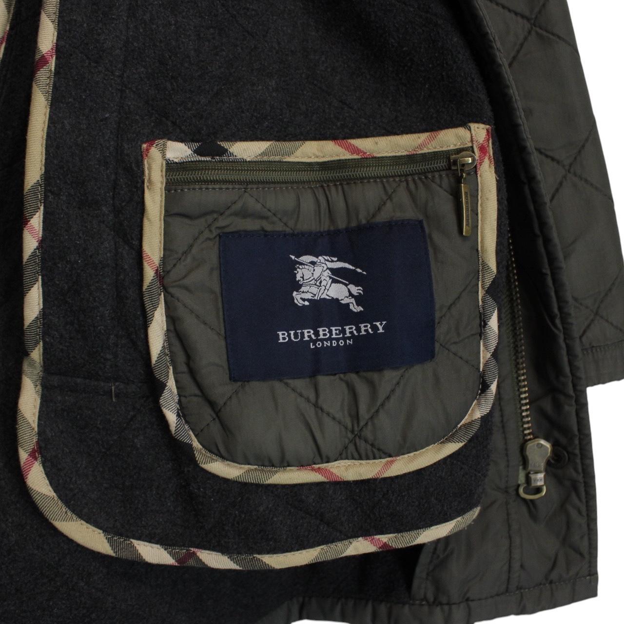Burberry khaki green quilted field jacket with Nova Check pattern and logo details.