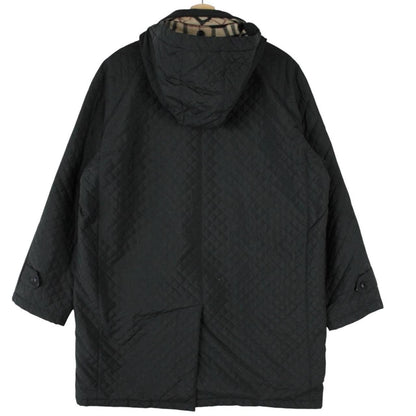 Burberry black quilted jacket with Nova Check lining and logo detail.