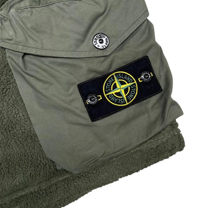 Stone Island AW 2021 Green Teddy Fleece Cotton Cargo Shorts