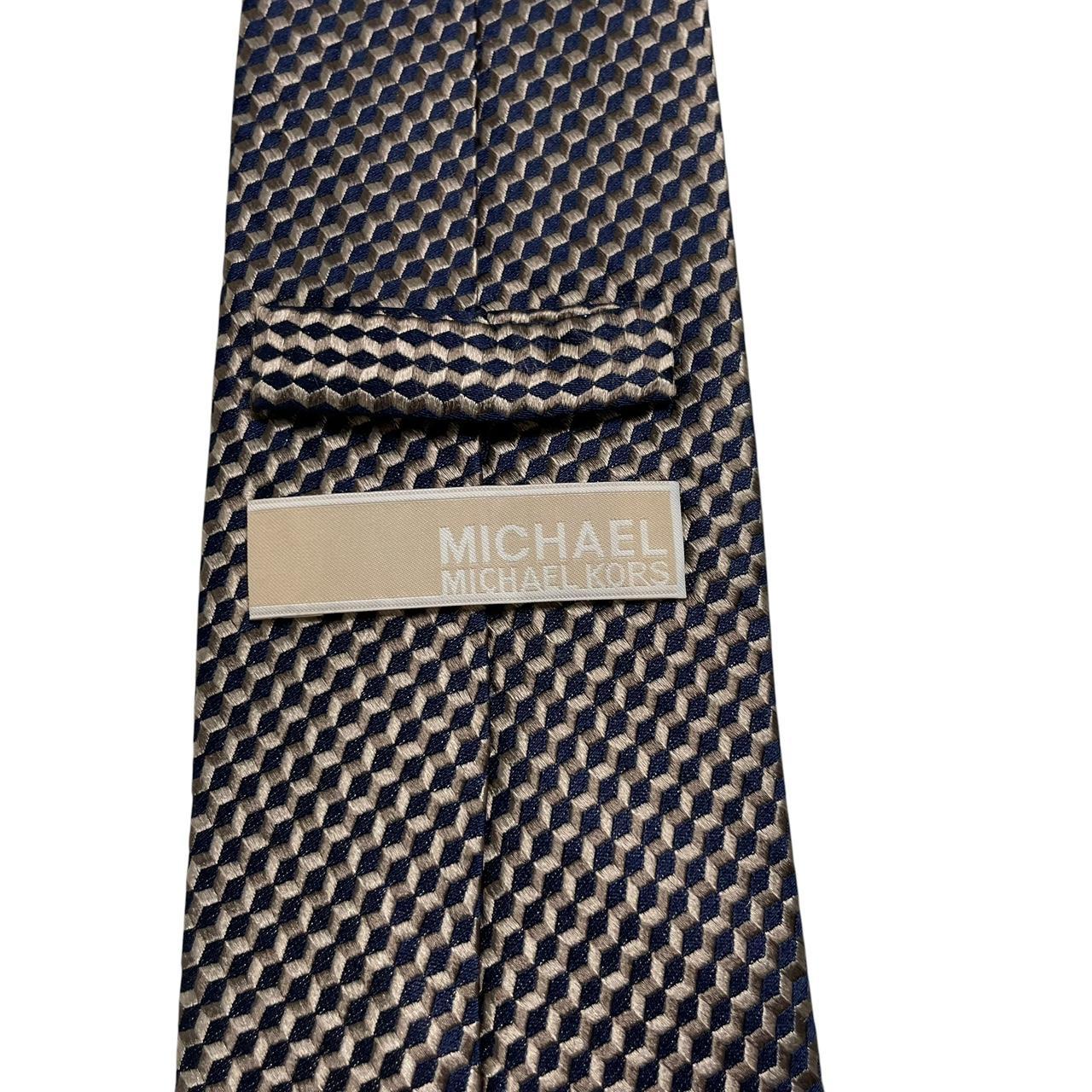 Michael Kors Navy Blue/Beige Geometric Pattern Silk Tie