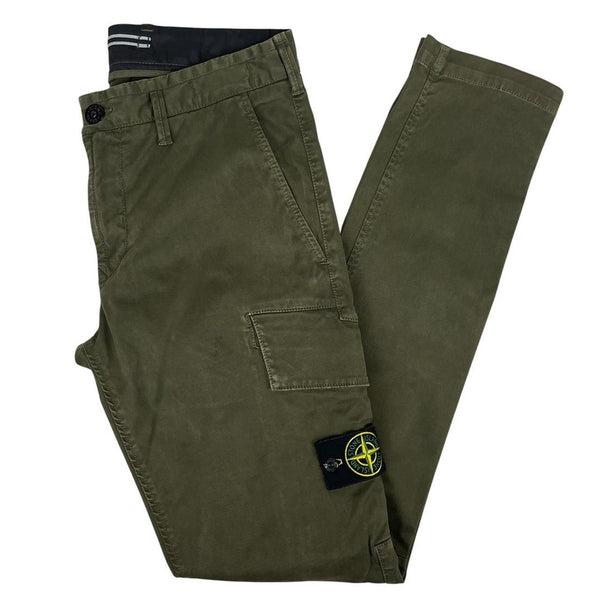 Stone Island khaki green skinny fit cargo trousers with logo patch and pockets.