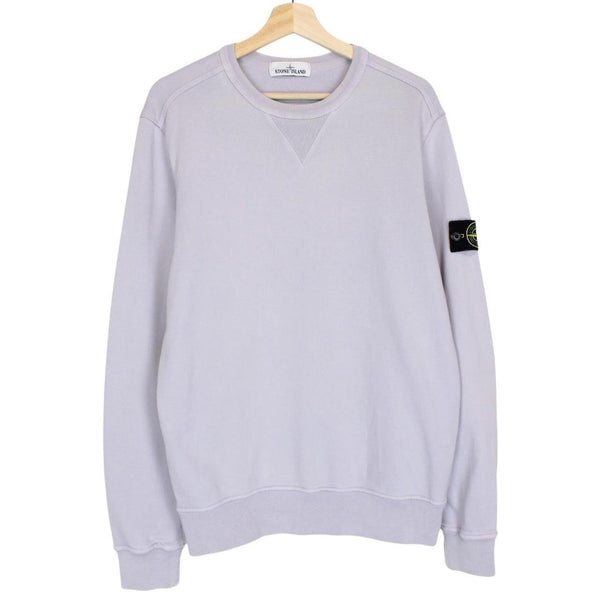 Stone Island lilac purple cotton sweatshirt with logo patch and ribbed cuffs.