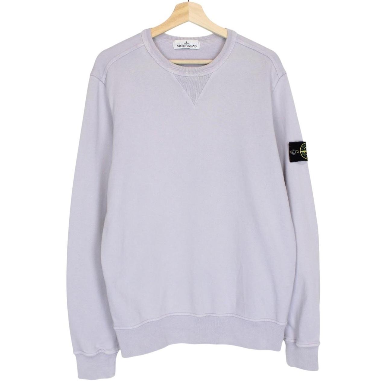 Stone Island lilac purple cotton sweatshirt with logo patch and ribbed cuffs.