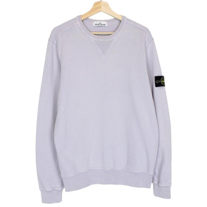 Stone Island lilac purple cotton sweatshirt with logo patch and ribbed cuffs.