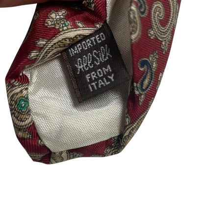 Givenchy burgundy tie with paisley pattern, made of polyester, excellent condition.