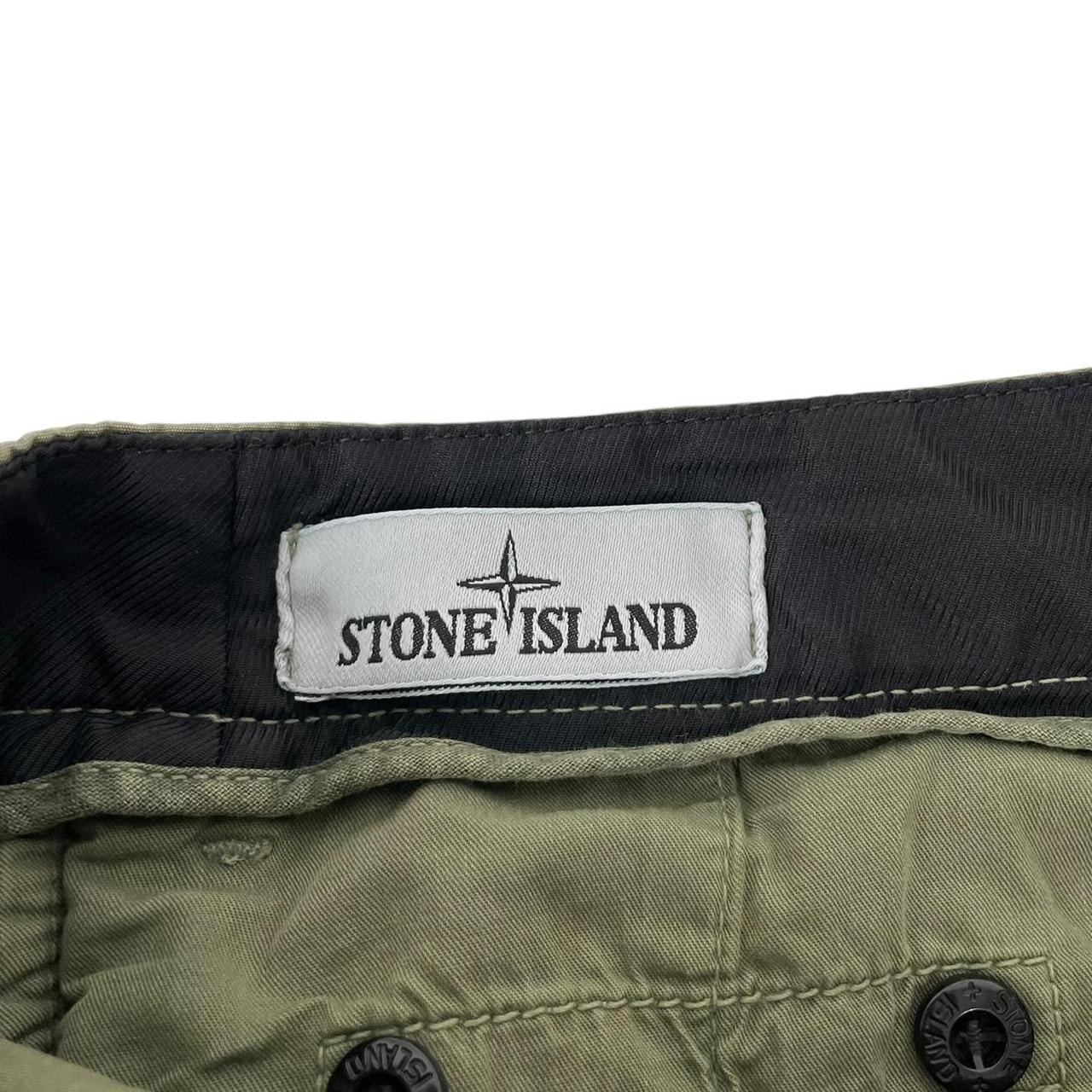 Stone Island SS 2022 Green Bermuda Cotton Cargo Shorts
