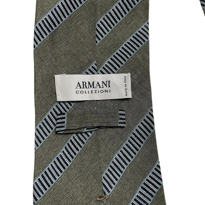 Armani green linen/silk blend tie with subtle sheen and elegant texture.