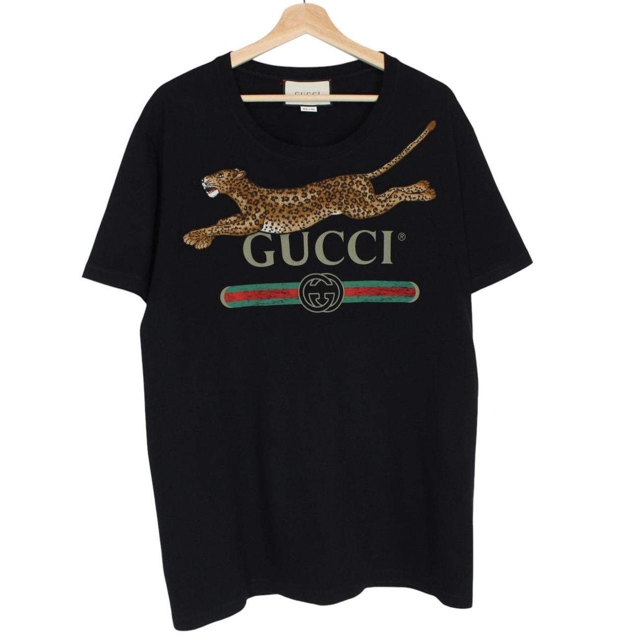 Gucci black cotton t-shirt with embroidered leopard print and oversized fit.