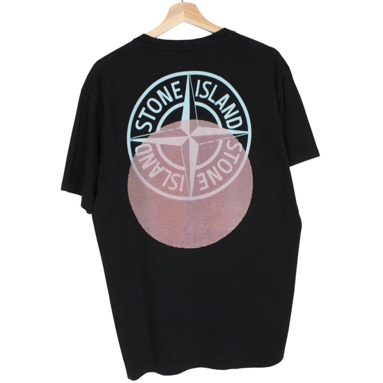 Stone Island black pocket t-shirt with logo print, made of cotton, size large.