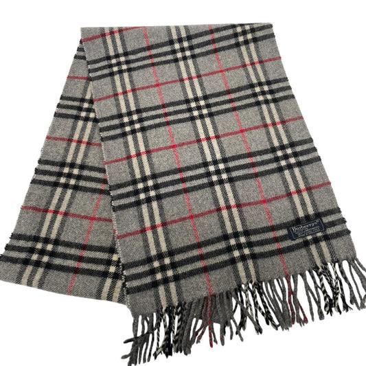 Burberry grey lambswool scarf featuring classic Nova Check pattern and logo.