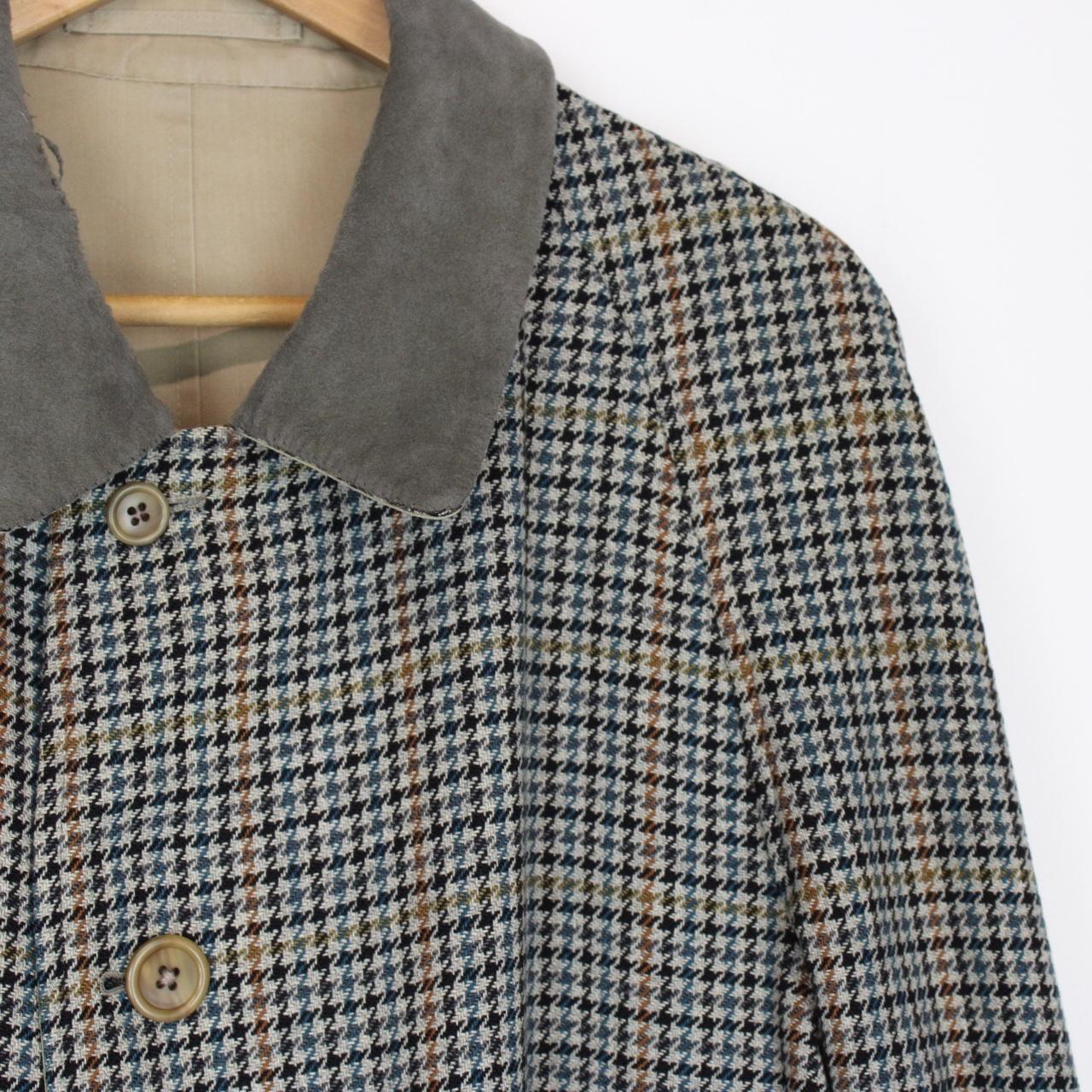 Vintage 80s Burberry Beige and Green Single Breasted Reversible Trench Coat