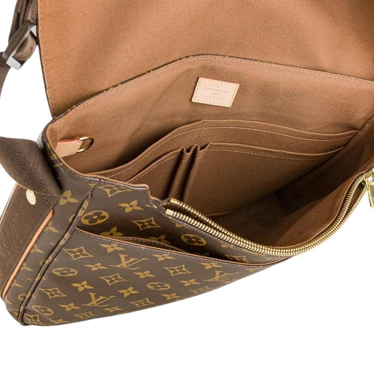 Louis Vuitton LV Monogram Brown Canvas Beaubourg Messenger Bag