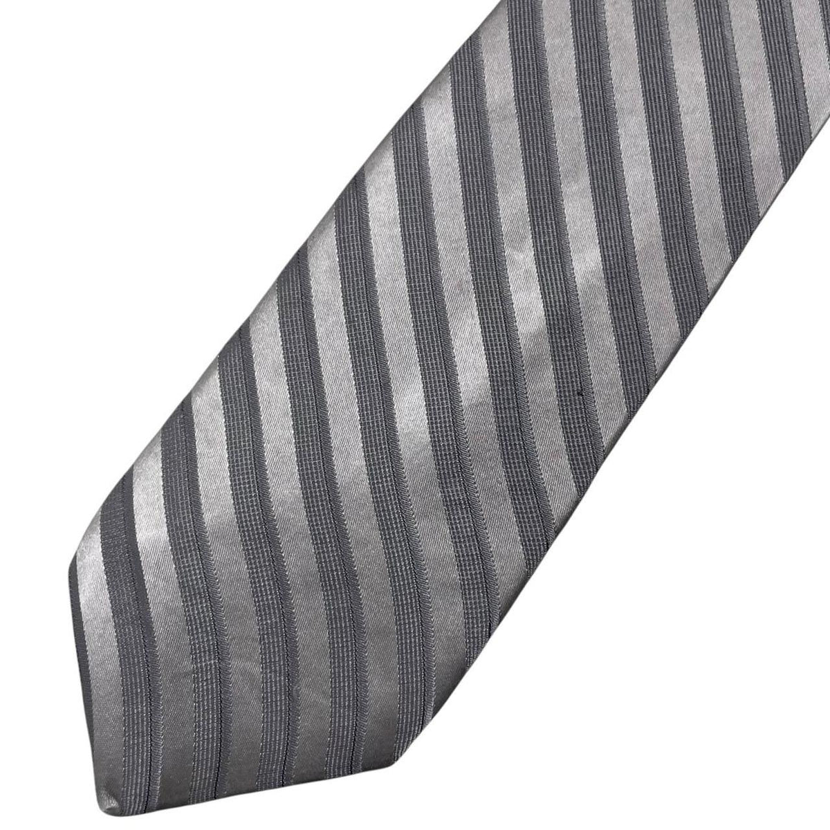 DKNY silver striped silk tie with elegant sheen and vintage design.