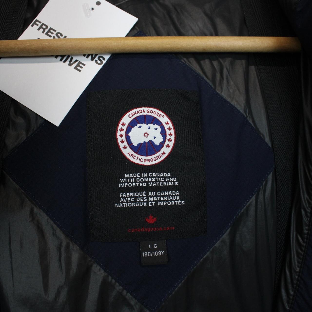 Canada Goose Navy Blue Full Zip Armstrong Parka Down Coat