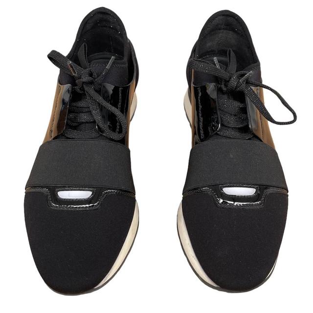 Race balenciaga hotsell