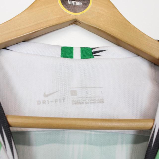 Nike Nigeria 2018/19 Green and White Home Short Sleeve Football Shirt