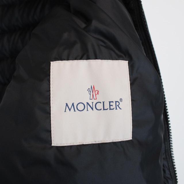 Moncler Black Down Roussilon Gilet / Bodywarmer Jacket