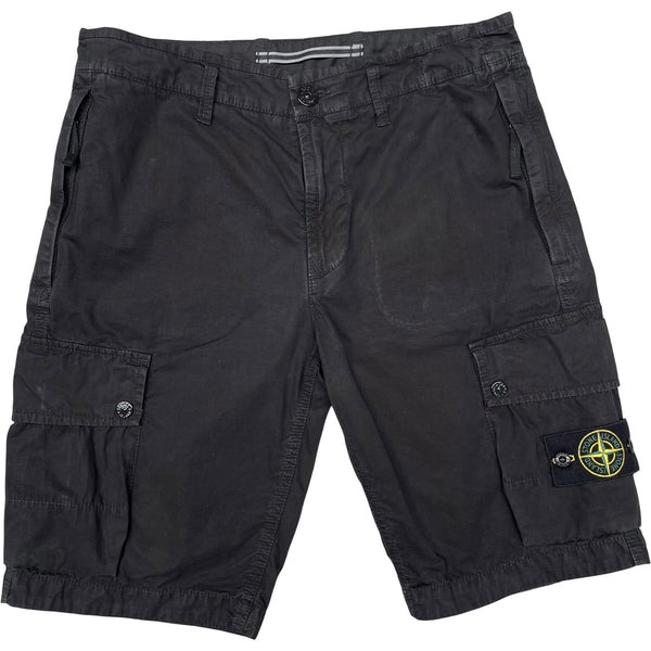 Stone Island Cargo Shorts W30