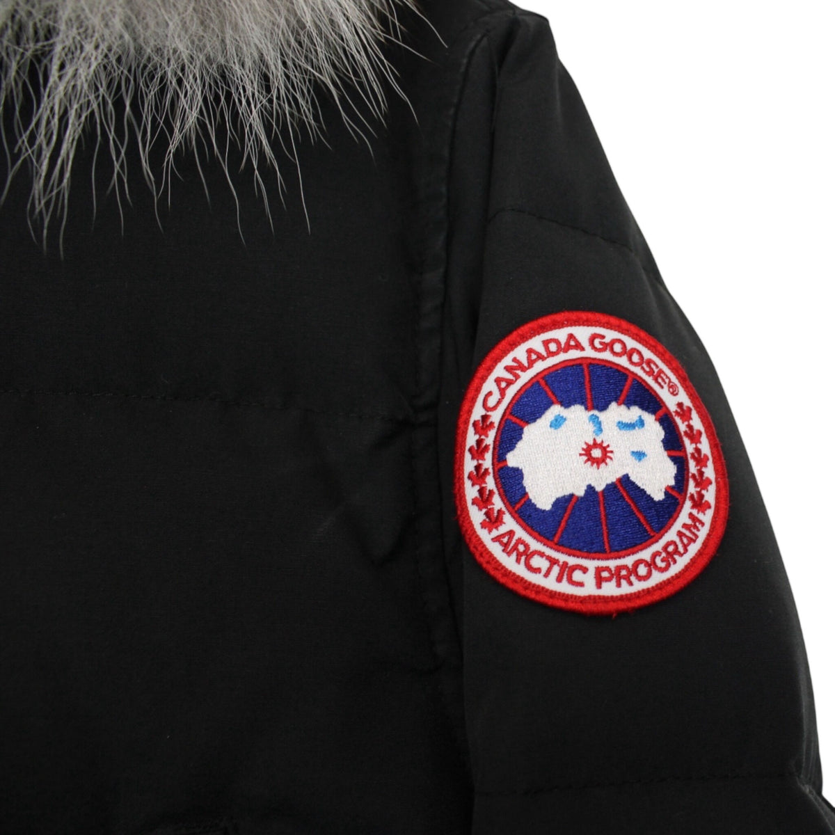 Canada Goose Wyndham Parka Down Jacket Medium