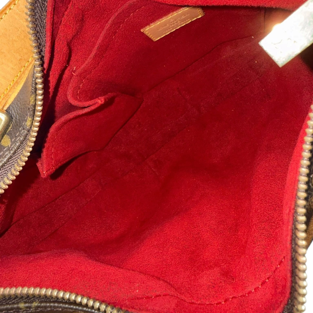 Pre-Loved Louis Vuitton Croissant PM Monogram Bag