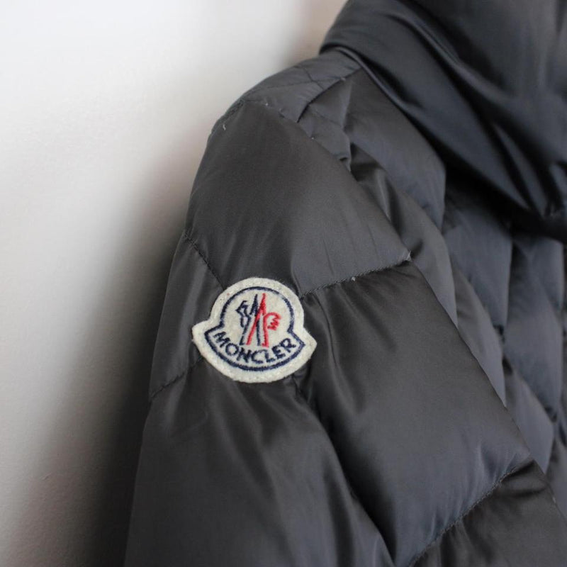 Moncler Mesnil Down Jacket Medium